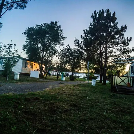 Land'shause Üdülőpark 2*