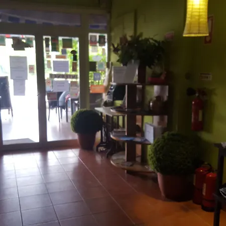 Land'shause 2* פטיאס