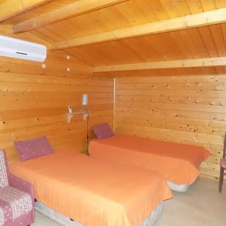 Land'shause פארק נופש פטיאס