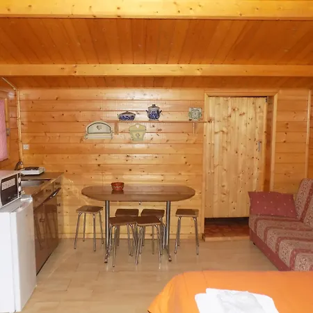 Land'shause פארק נופש