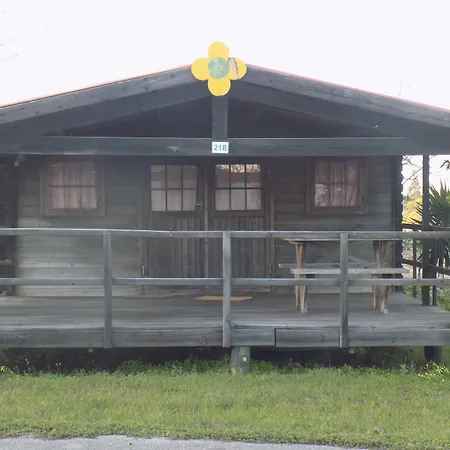 Land'shause 2* פטיאס