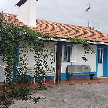 Land'shause פארק נופש 2*